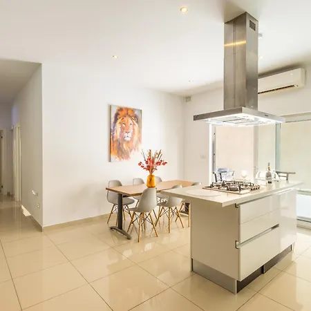 Apartmán Spacious St Julians Sleep 7 Huge Terrace By Quicktrips