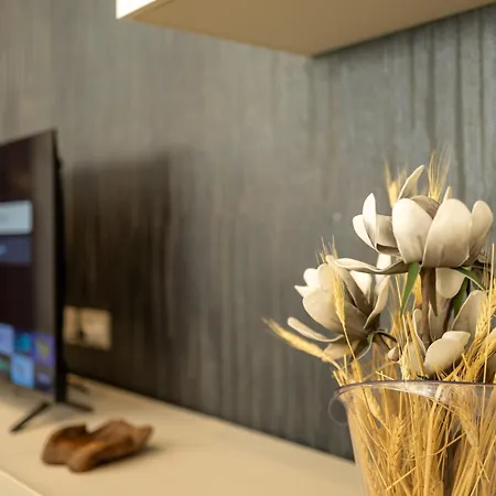 Spacious St Julians Sleep 7 Huge Terrace By Quicktrips San Ġiljan