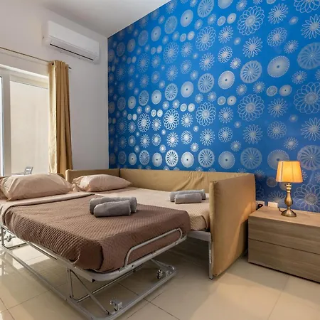Spacious St Julians Sleep 7 Huge Terrace By Quicktrips Lejlighed