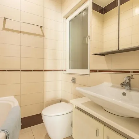 Spacious St Julians Sleep 7 Huge Terrace By Quicktrips * Saint Julian's