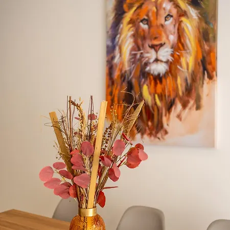 Spacious St Julians Sleep 7 Huge Terrace By Quicktrips Appartamento San Giuliano